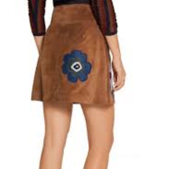 RED Valentino Brown Mini Skirt with Floral Appliqué - Picture 6 of 8
